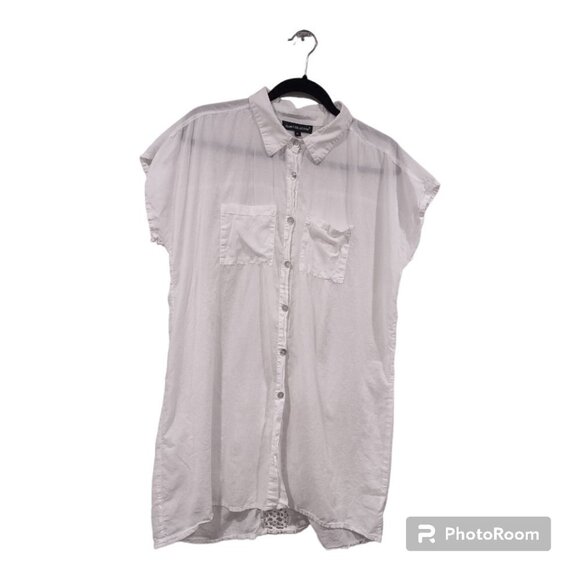 ClubZ Button Down Coverup White Size L Lace Back Detail - Picture 1 of 5